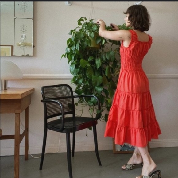 Lisa Says Gah Agatha Tomato Red midi dress size M - Picture 2 of 5